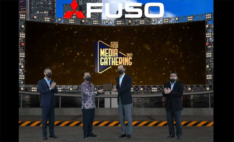Mitsubishi Fuso 1 2021, FUSO Targetkan Pangsa Pasar 48.1% Melalui Peningkatan Digitalisasi