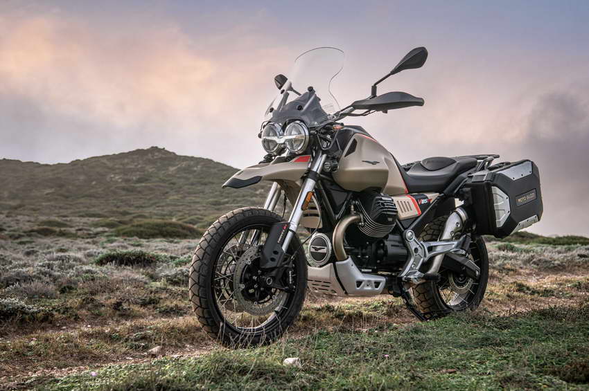 Moto Guzzi V85 TT Travel Sabbia Namib